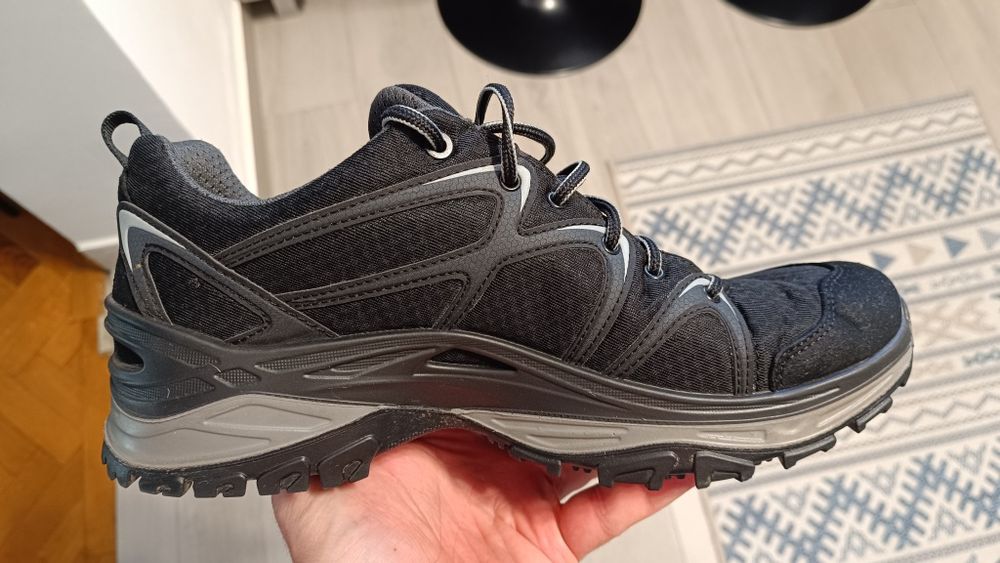 Lowa Innox goretex 44 ca noi