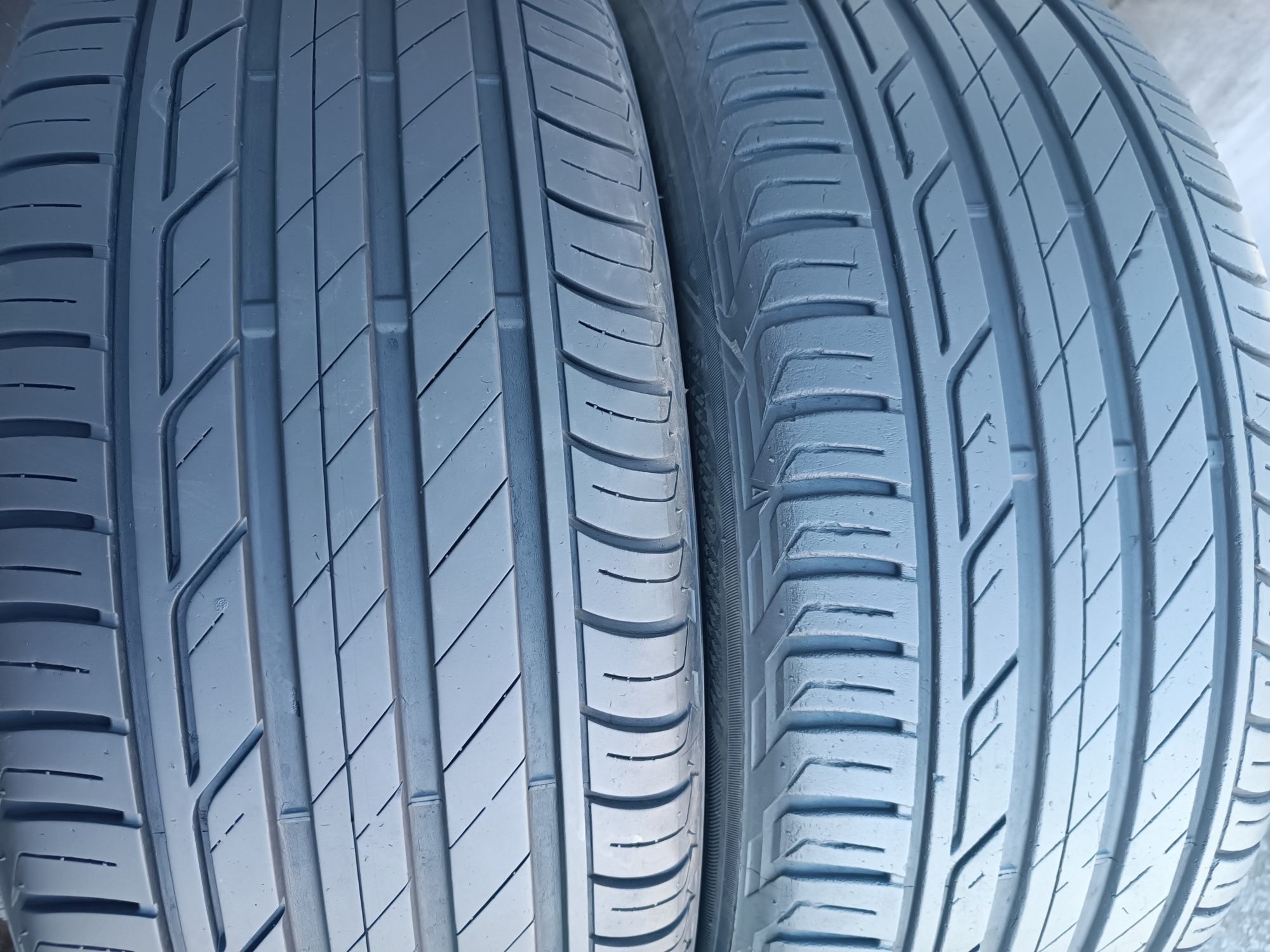 215/50/18 Bridgestone Дот 0321