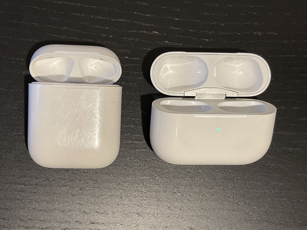 Caseta / Charging Case AirPods