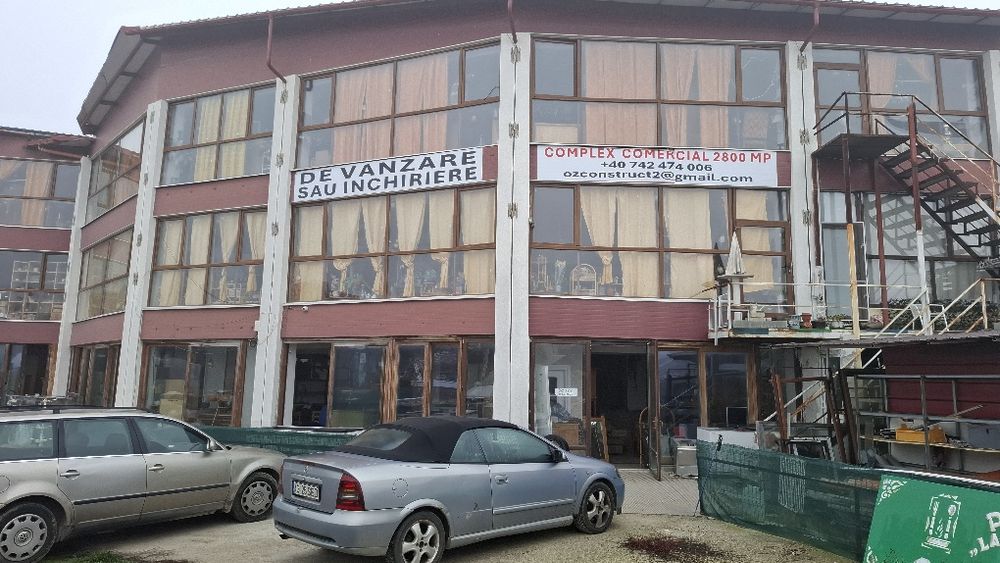 Vand sau inchiriere spatiu comercial plus teren