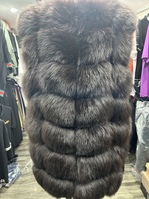 Vesta blana de dama