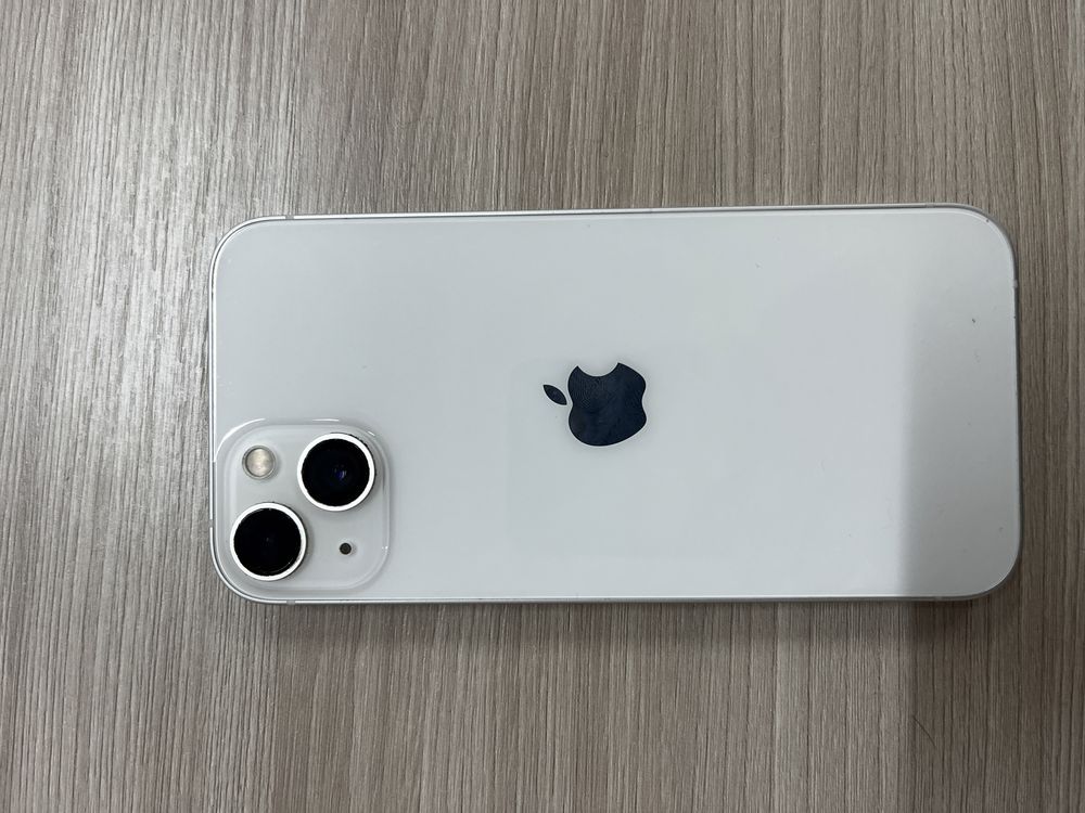 Iphone 13 в идеальном состоянии