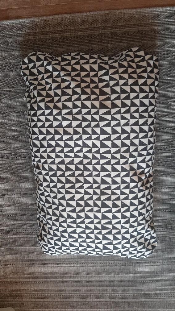 Продам подушку IKEA