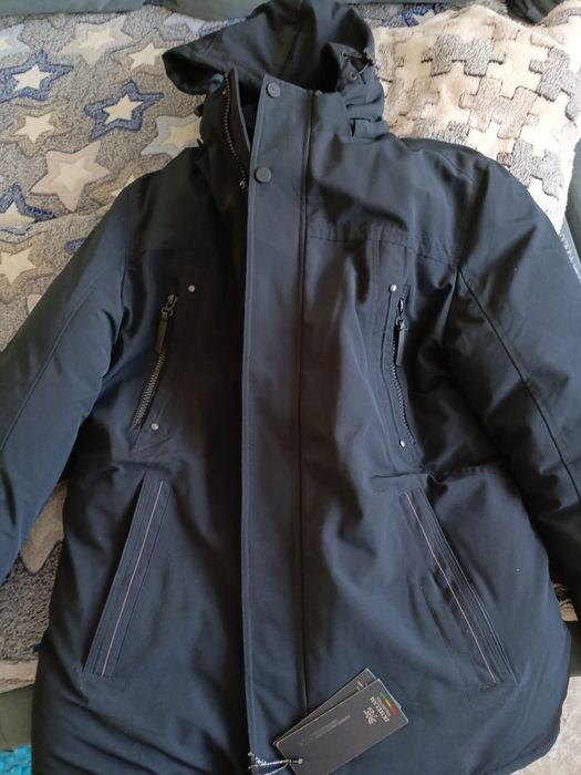 Продам зимнюю куртку