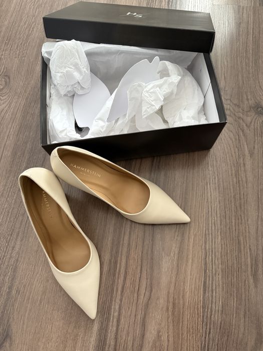 Дамски обувки на ток екрю Hammerstein размер 36 нови
