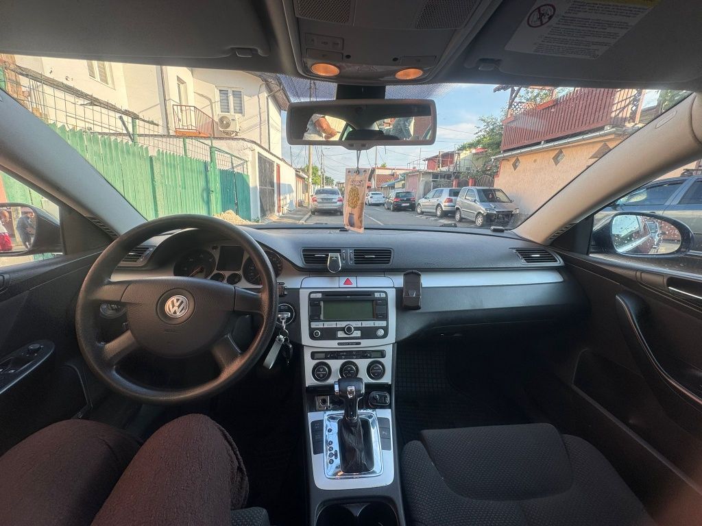 Vând Vw Passat  B6