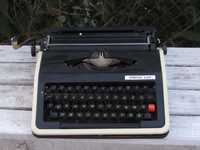 стара ръчна пишеща машина Omega Lux