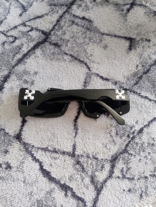 Ochelari de soare Off-white