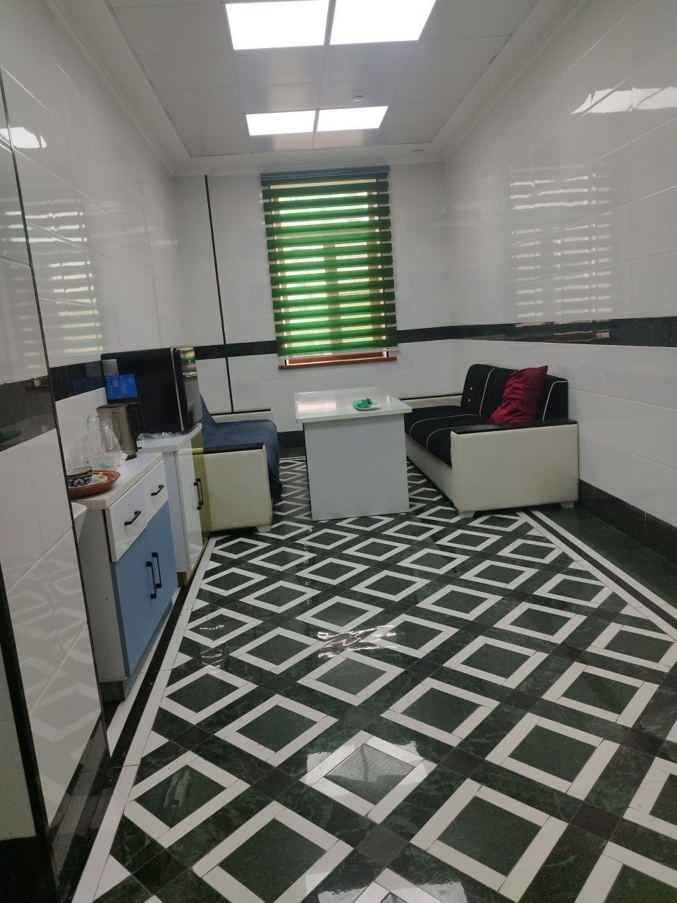 Продается здание Яккасарай, 5 этажей, 6656 кв.м