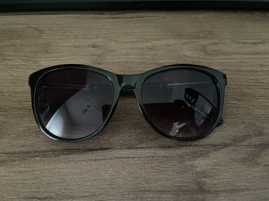 Дамски слънчеви очила