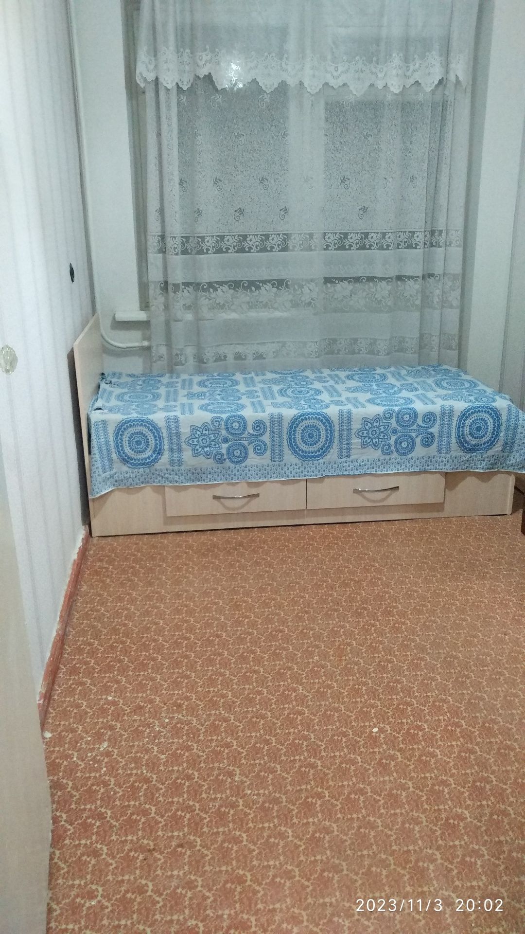 Сдам 2х комнатную квартиру рядом с рисовым базаром.