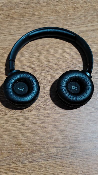 Casti WIFI(bluetooth) JBL mari