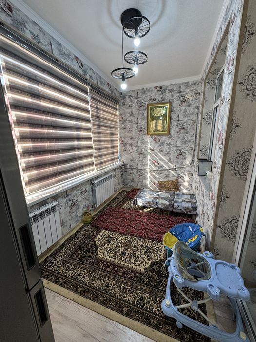 3 xonalik kvartira sotiladi sharq 2 dan 100 m2