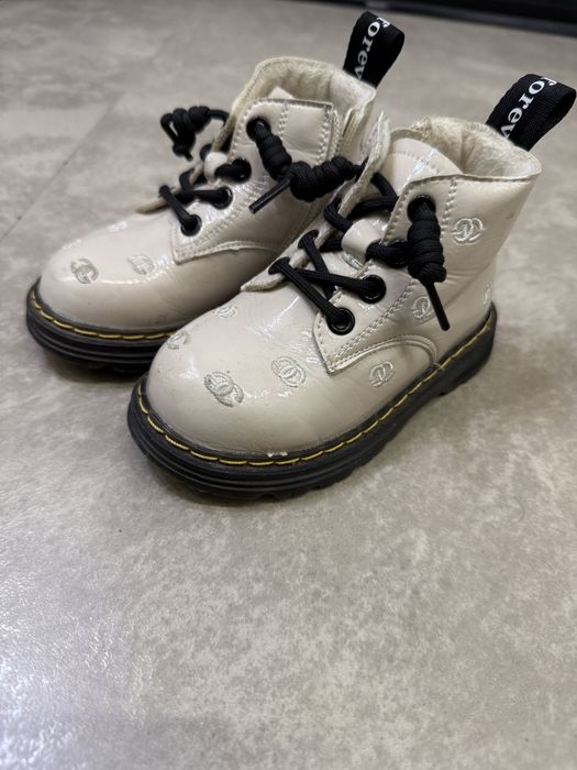 Детские осенние ботинки