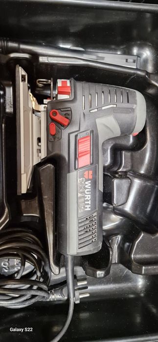 Wurth ferestrau sabie, pendular pe curent