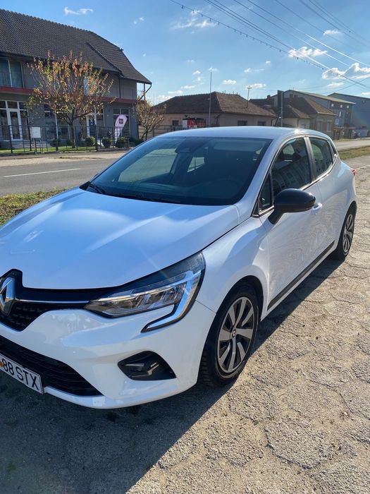 Renault Clio Vand Renault Clio V Full Hybrid