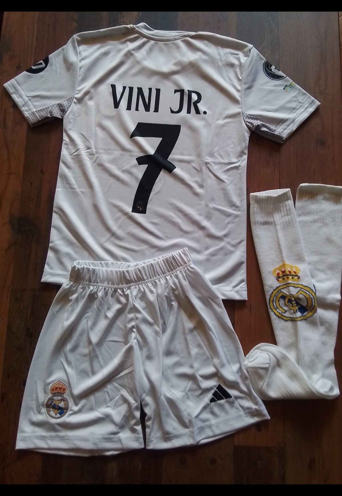 7 VINI.JR детско юношески футболни екипи НОВО сезон 2025-26 година