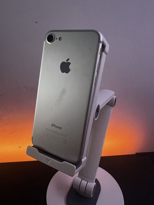Iphone 7  128 gb