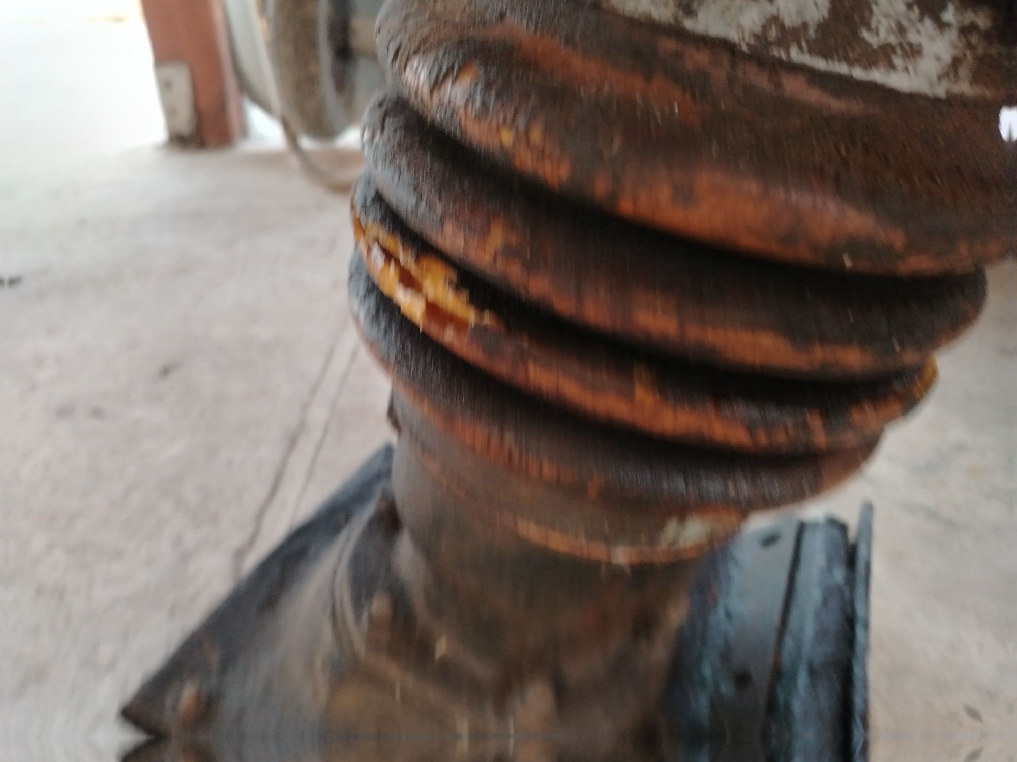 Vand compactor pământ