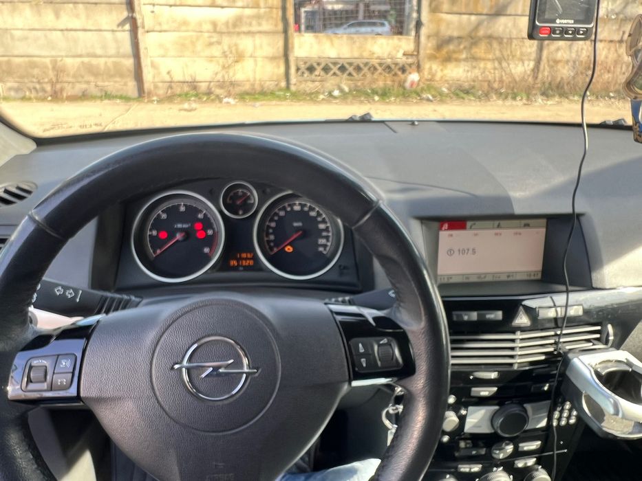 De vânzare Opel Astra H !