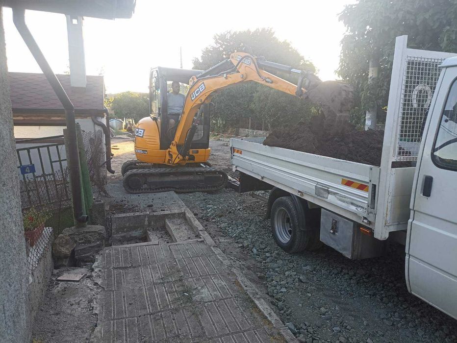 Услуги с багер и самосвал- Бургас