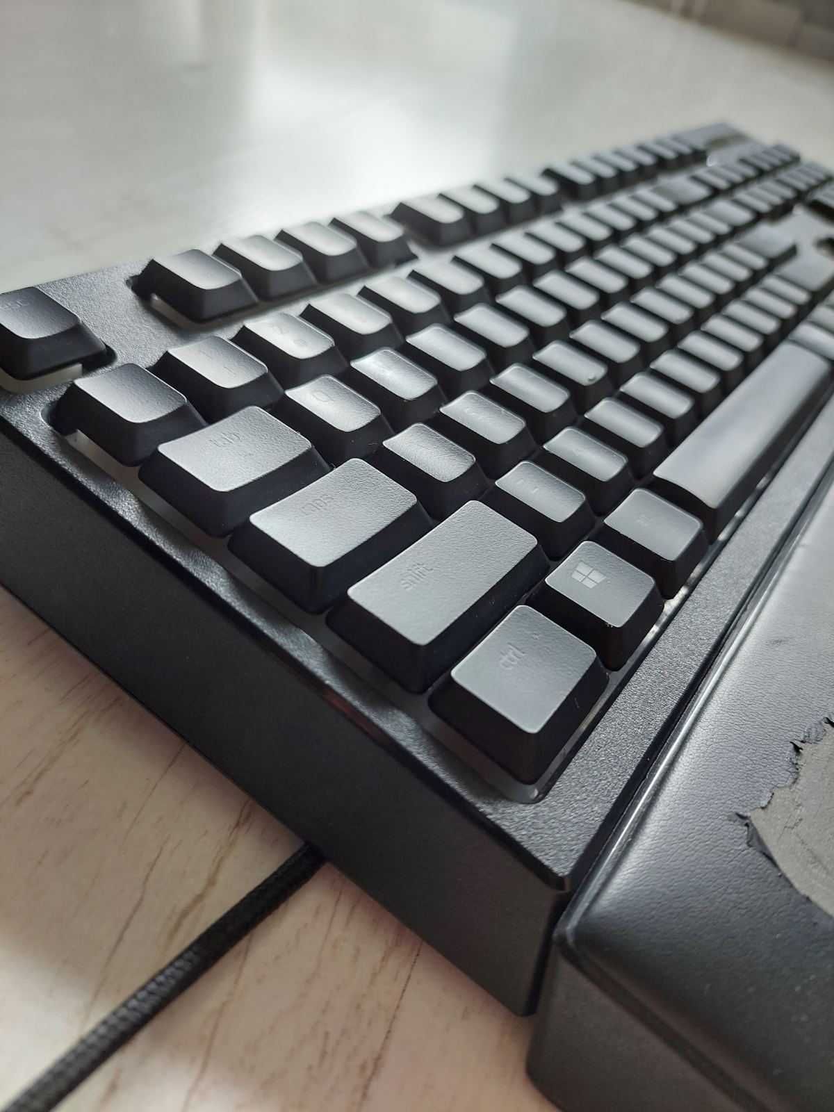 Kлавиатура Razer Ornata Chroma