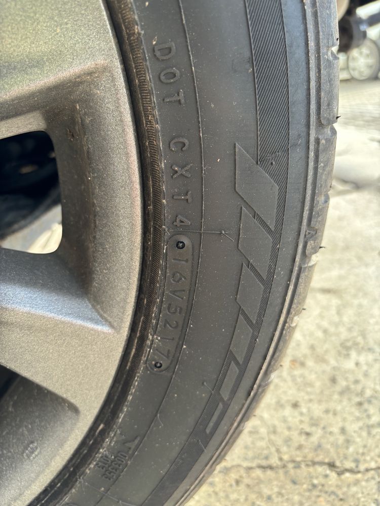 Гуми Toyo 225/55/R19 99V