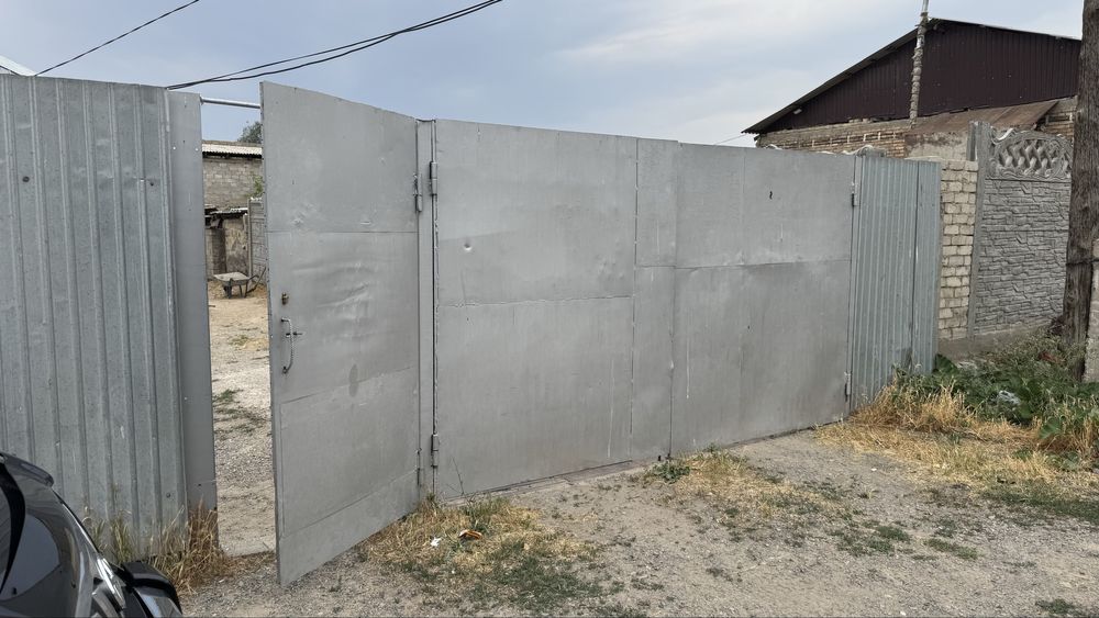 Советские ворота с калиткой