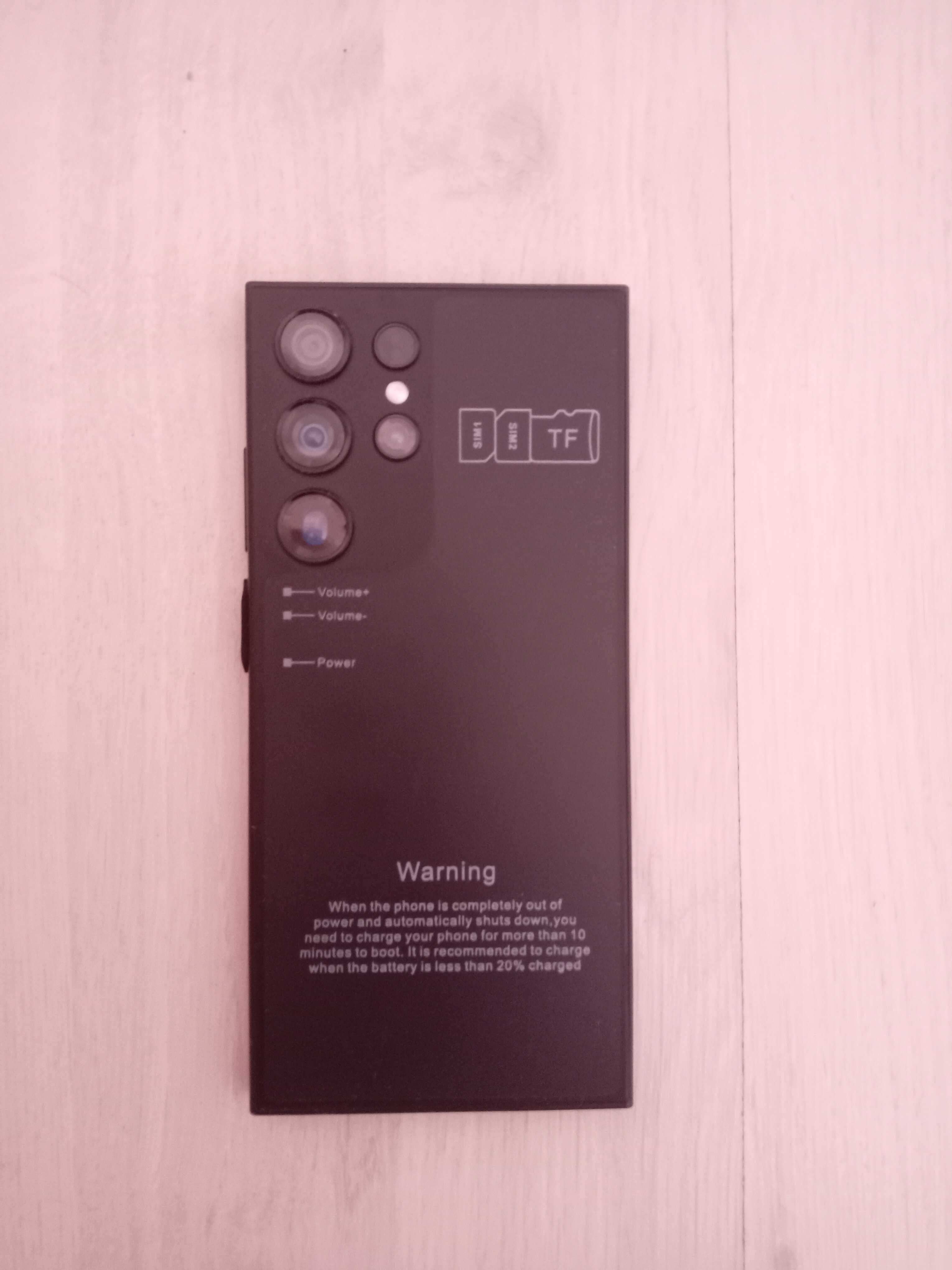 Vând smartphones