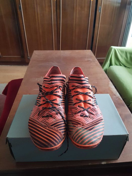 Футболни обувки за зала Adidas 45 1/3