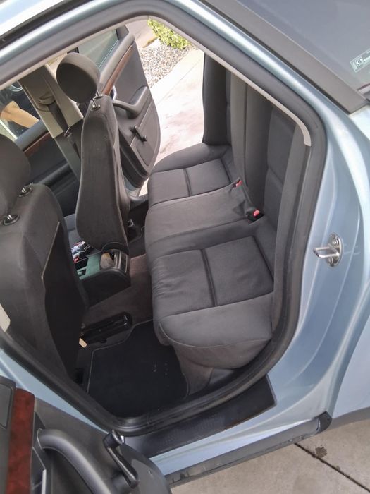 Vând Audi A4 1.9 diesel