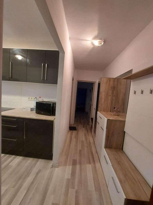 Inchiriez apartament cu doua camere