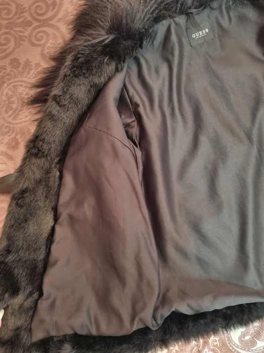 Haina de blana Guess