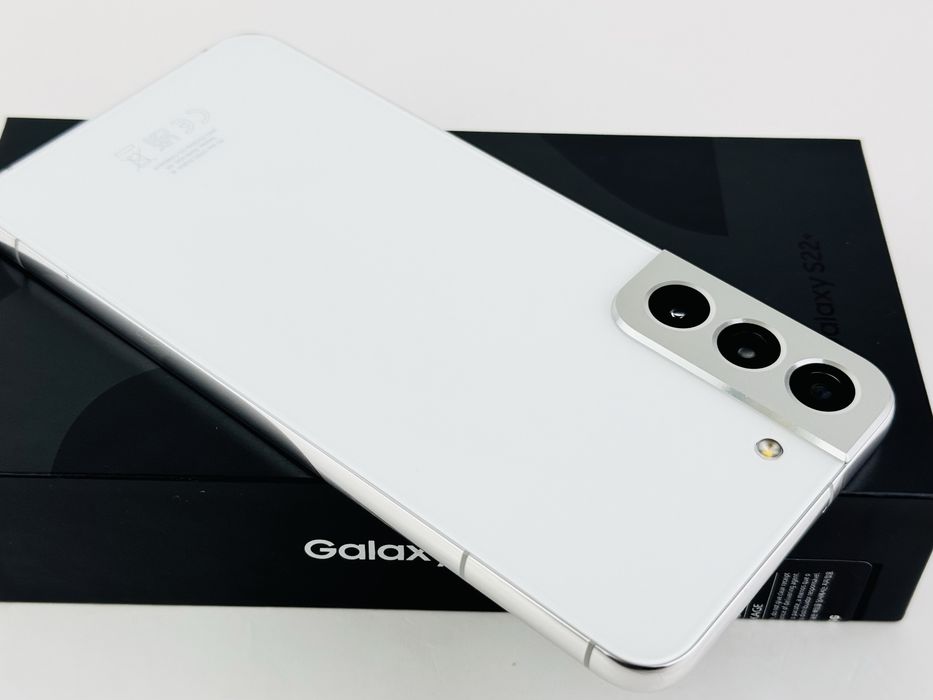 Samsung Galaxy S22 Plus 5G 256GB 8RAM White Перфектен! Гаранция!