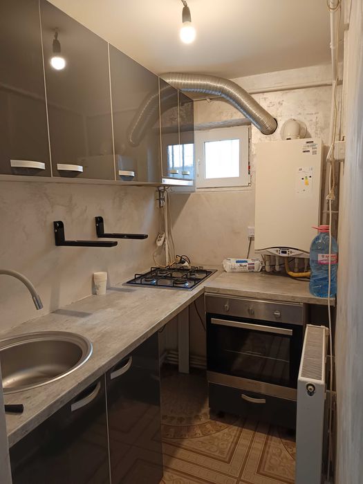 Vând apartament 2 camere