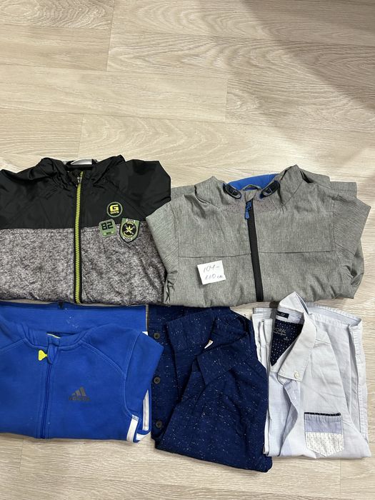 Детски маркови дрехи - тениски, суичъри, якета