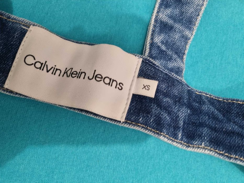 De vânzare top calvin klein