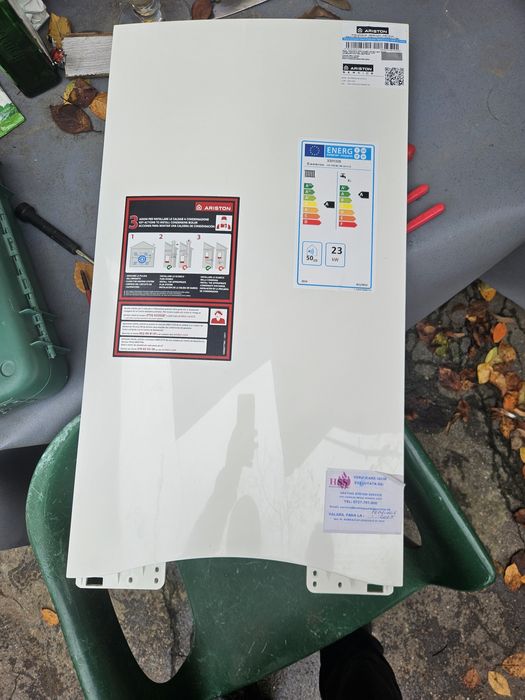 Vand piese centrala Aniston