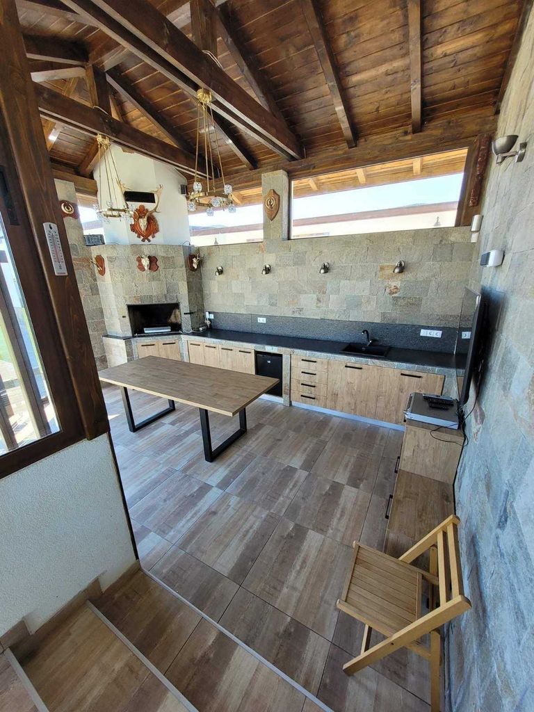 Продава се Къща в с. Марково, Област Пловдив - 400 кв.м за 2125 €/кв.м - Снимка #9