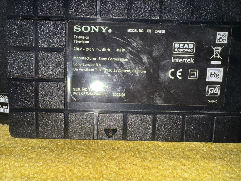 Sony OLED A80K 55” спукан дисплей