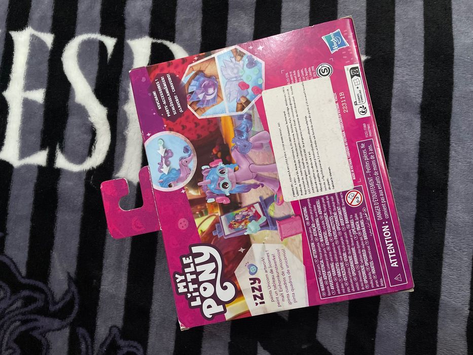 Figurina cu accesorii noi little pony