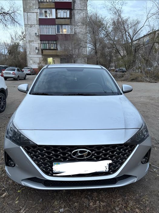 Продам машину Hyundai accent