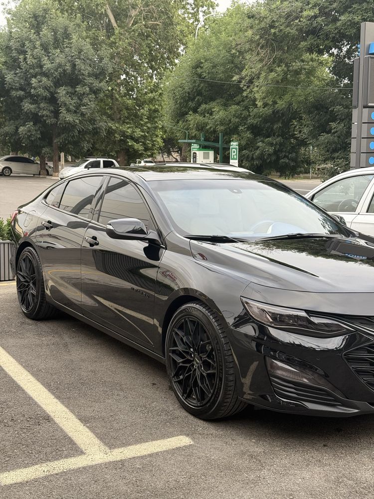 Malibu 2 turbo 2020 yil polniy navarotli moshina xich qanaqa ishi yoq