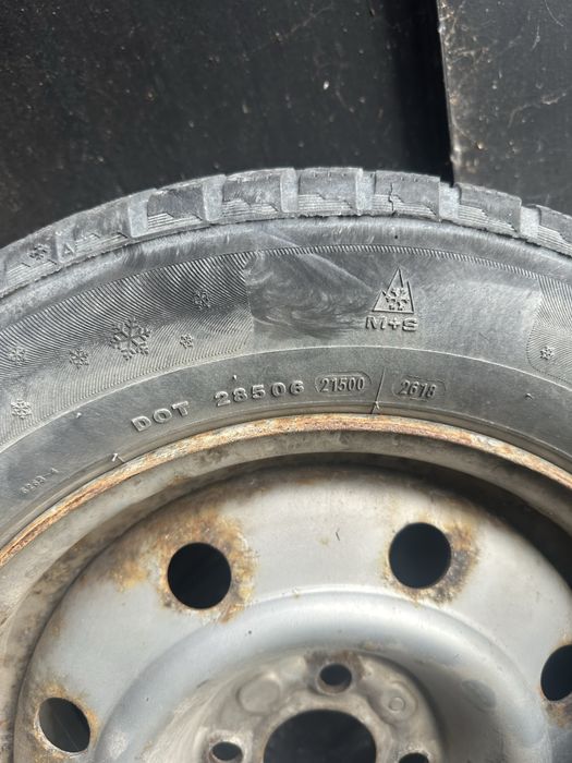 Гуми с джанти за рено 185/65/14 зимни