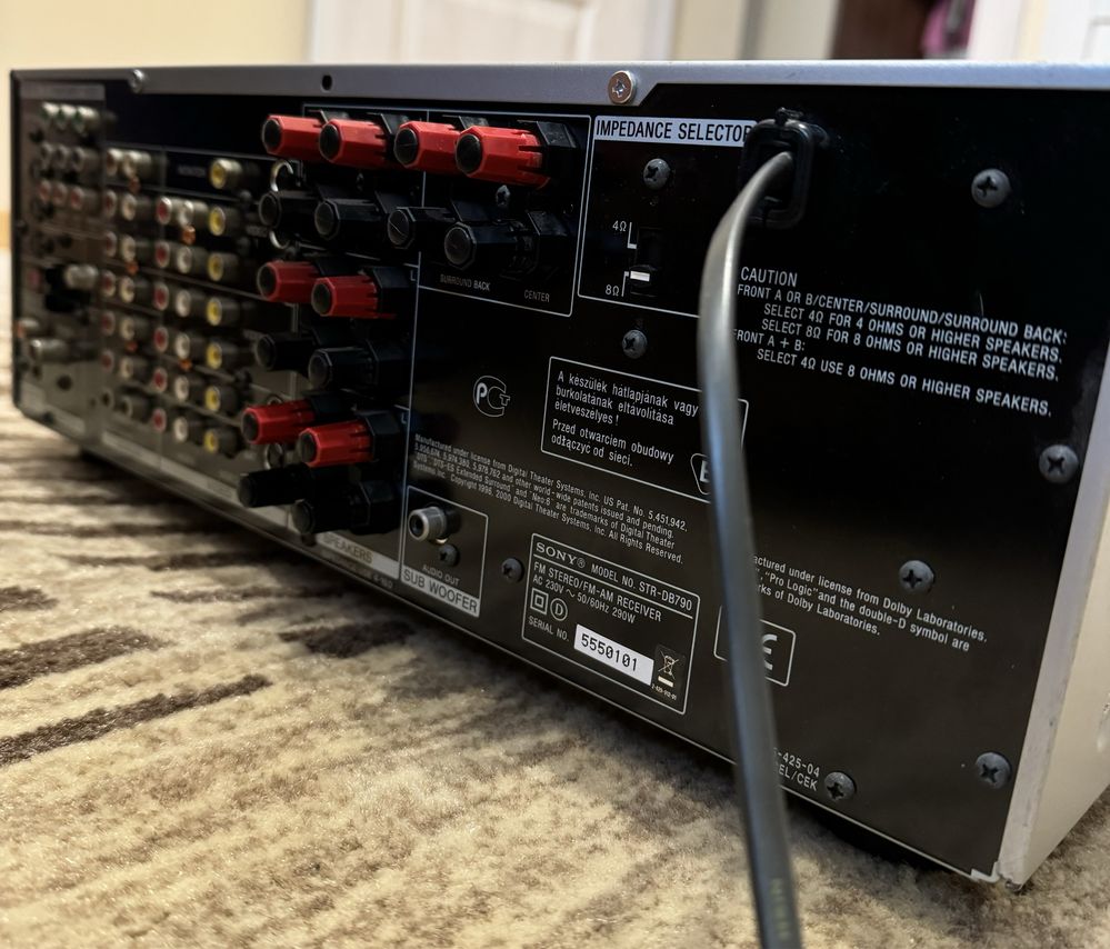 Dolby Digital AV-Receiver Sony STR-DB790