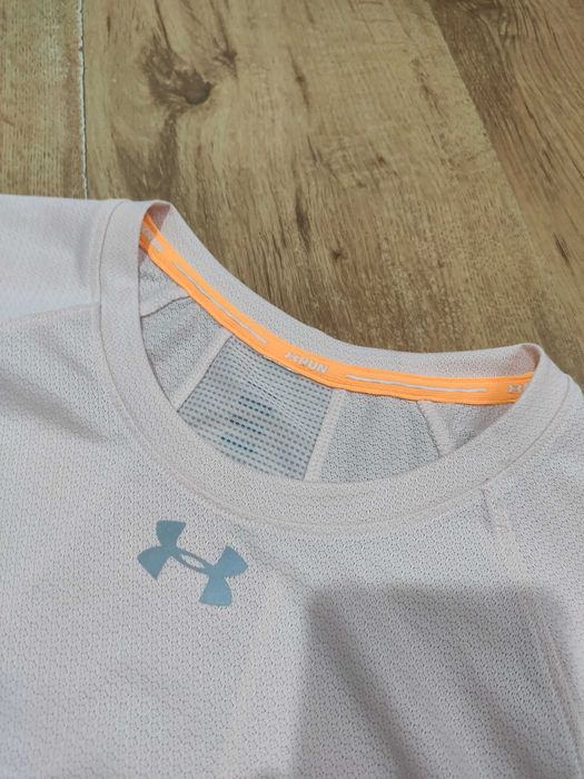 Tricou dama Under Armour marimea L