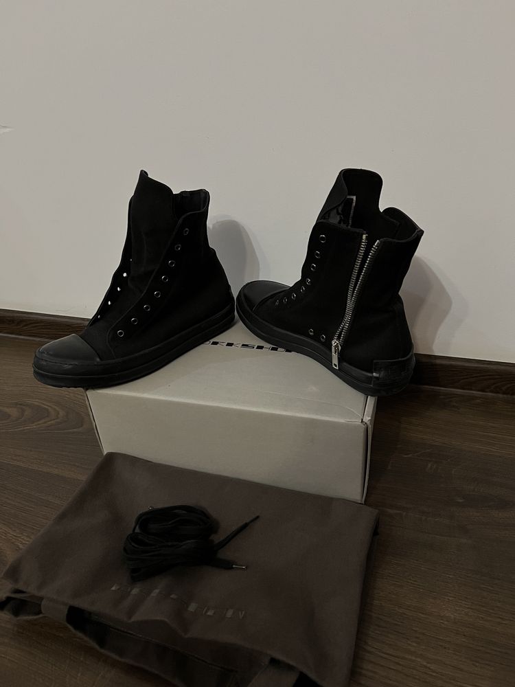 Rick Owens DRKSHDW