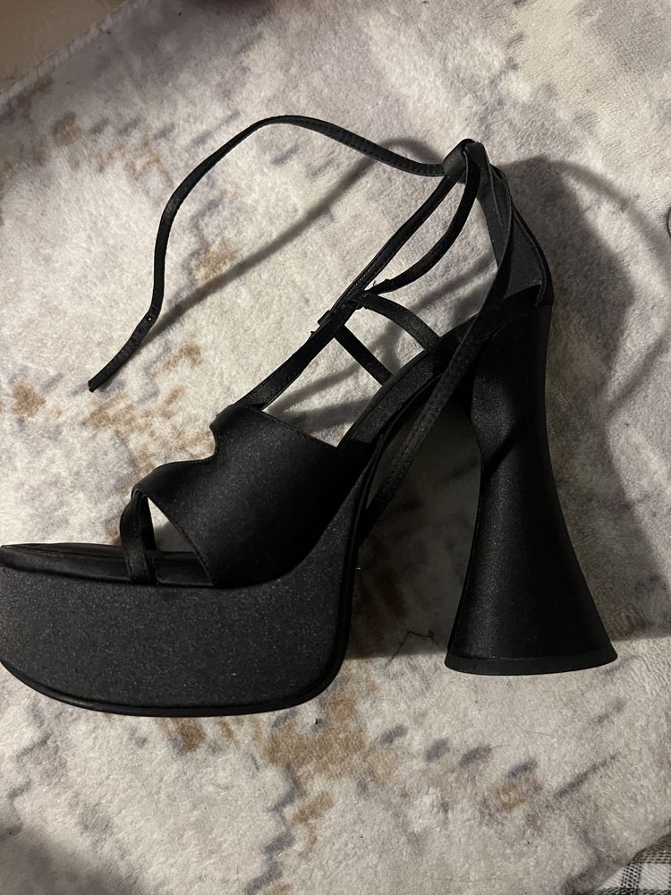 Zara  обувки платформа 38