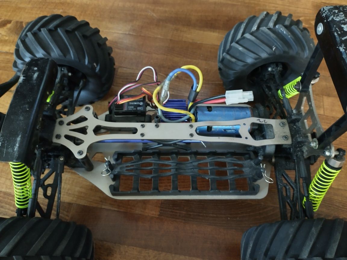 Automodel Stealth X9 Monster Truck RTR/Lipo/2.4Ghz