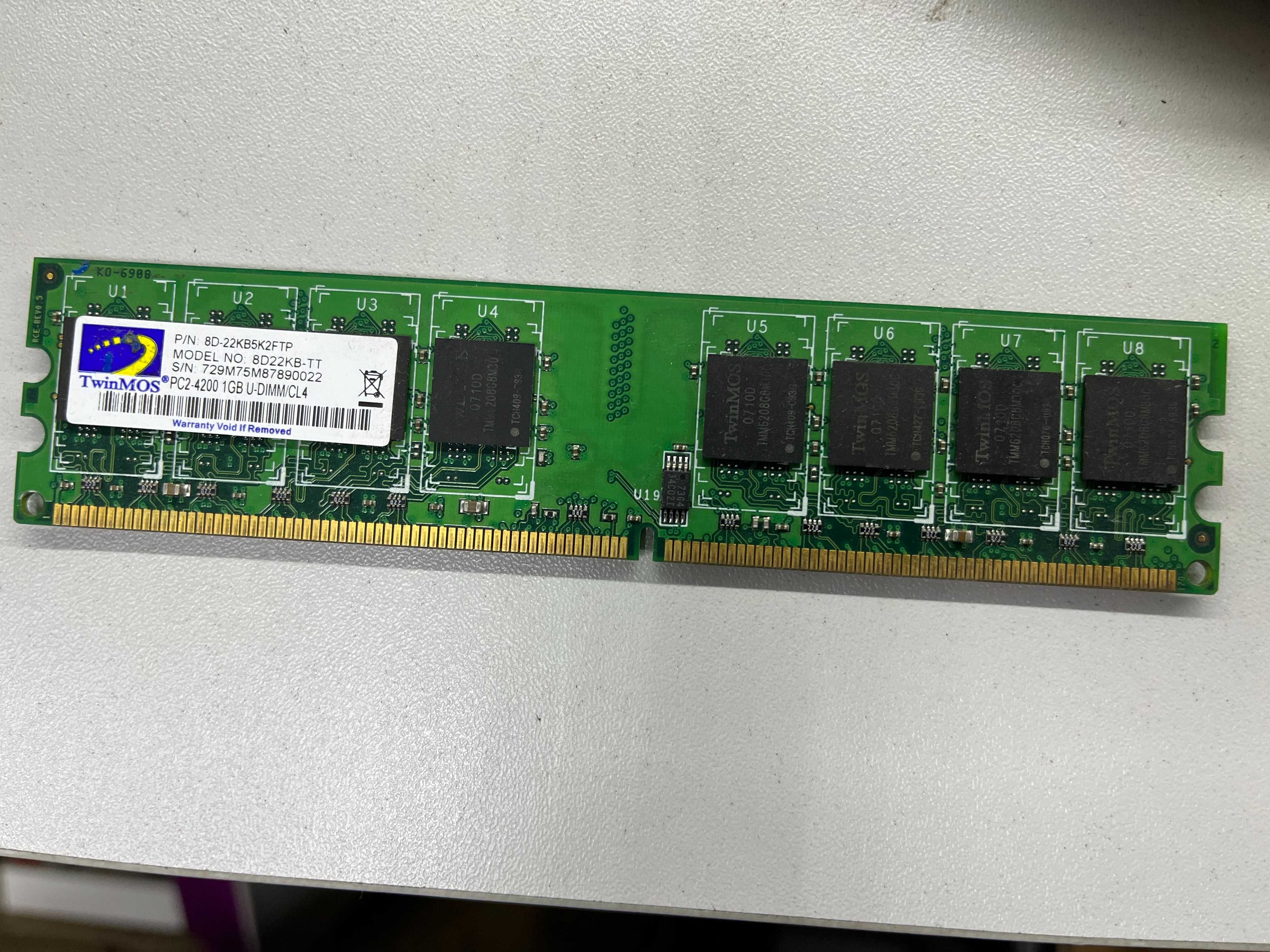 Twinmos PC2-4200.  Memory CHIP RAM U-DIMM/CL4 512MB